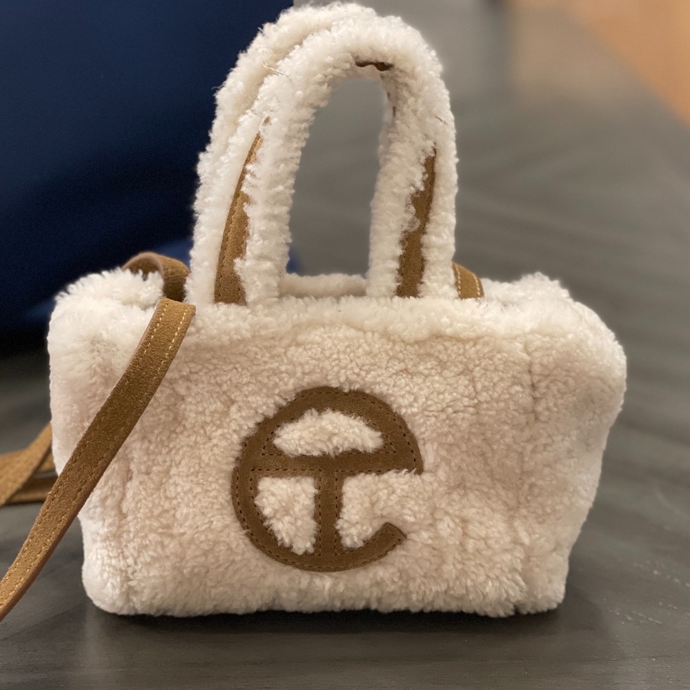 Telfar Reverse Sherpa